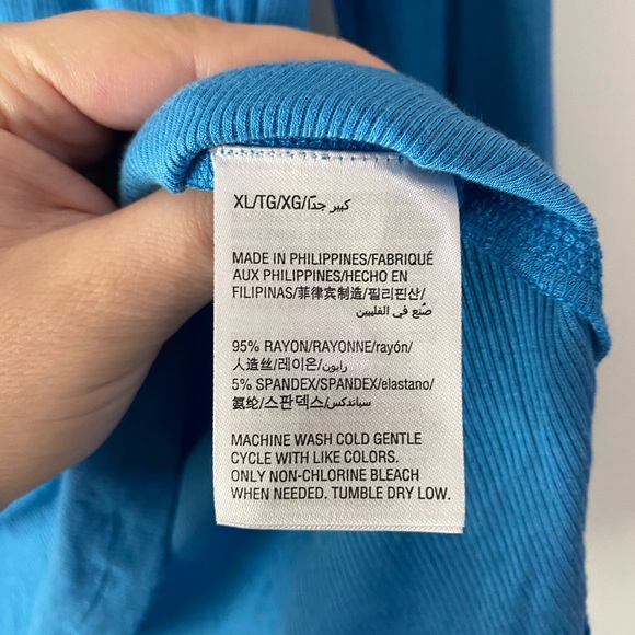 INC Long Sleeve Tee - Picture 3 of 4